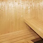 度假居 4 Person In